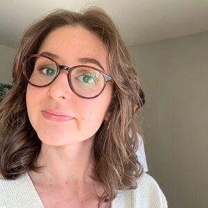 Meet your Posher, Sarah